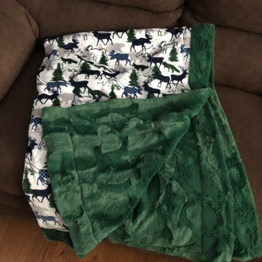 SSMD Adult Snuggler Minky